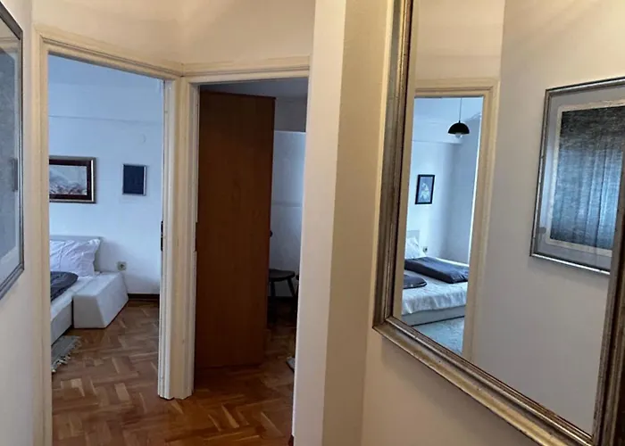 Deluxe Penthouse Private 1 - Center *